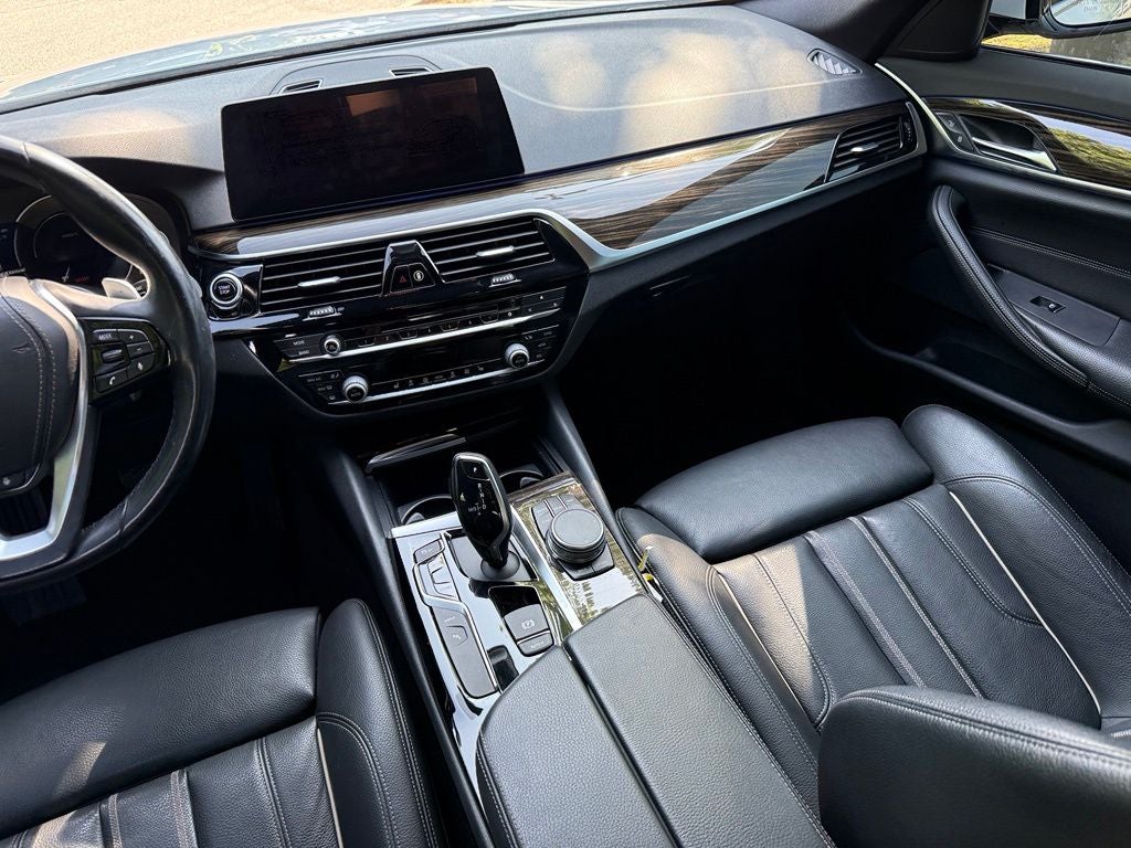 2018 BMW 5 Series 530e xDrive iPerformance