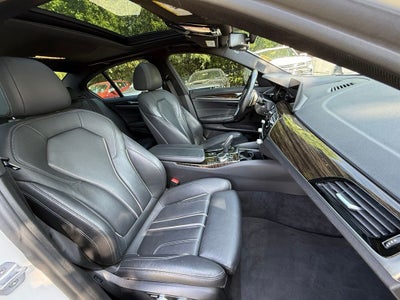 2018 BMW 5 Series 530e xDrive iPerformance