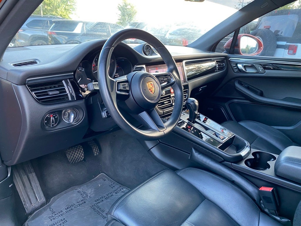 2022 Porsche Macan Base AWD / PANO ROOF / CLEAN CARFAX