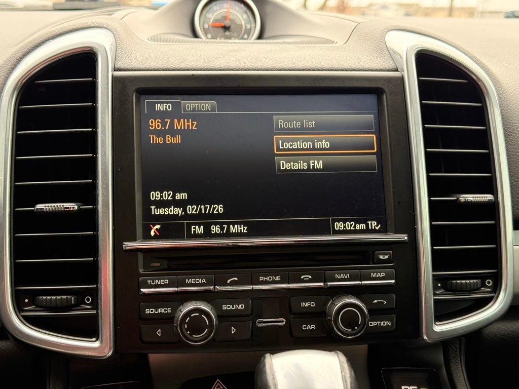 2014 Porsche Cayenne GTS CLEAN CAR FAX