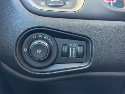 2017 Jeep Renegade Latitude SUPER CLEAN