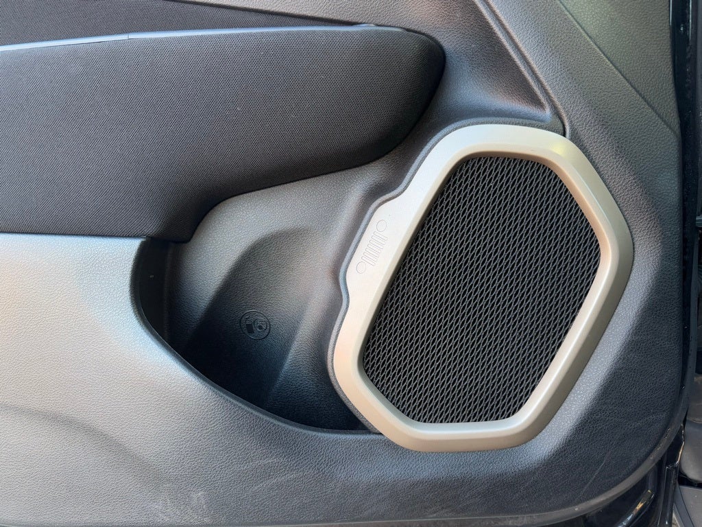 2017 Jeep Renegade Latitude SUPER CLEAN