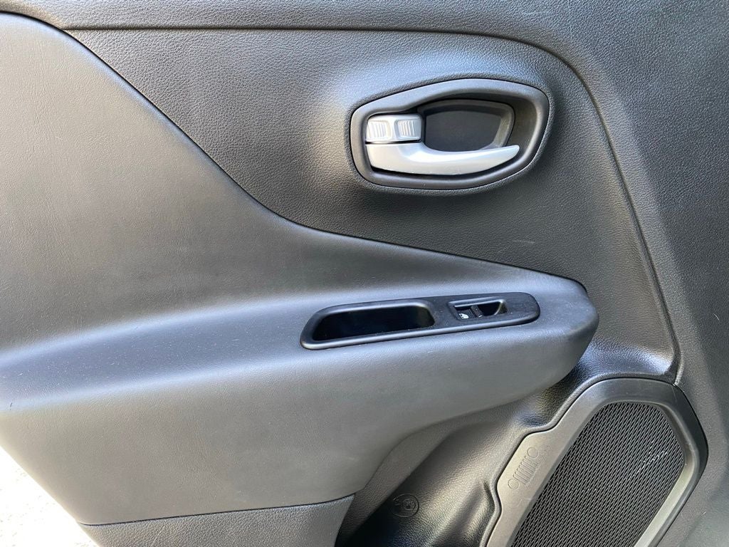 2023 Jeep Renegade Trailhawk NAVIGATION