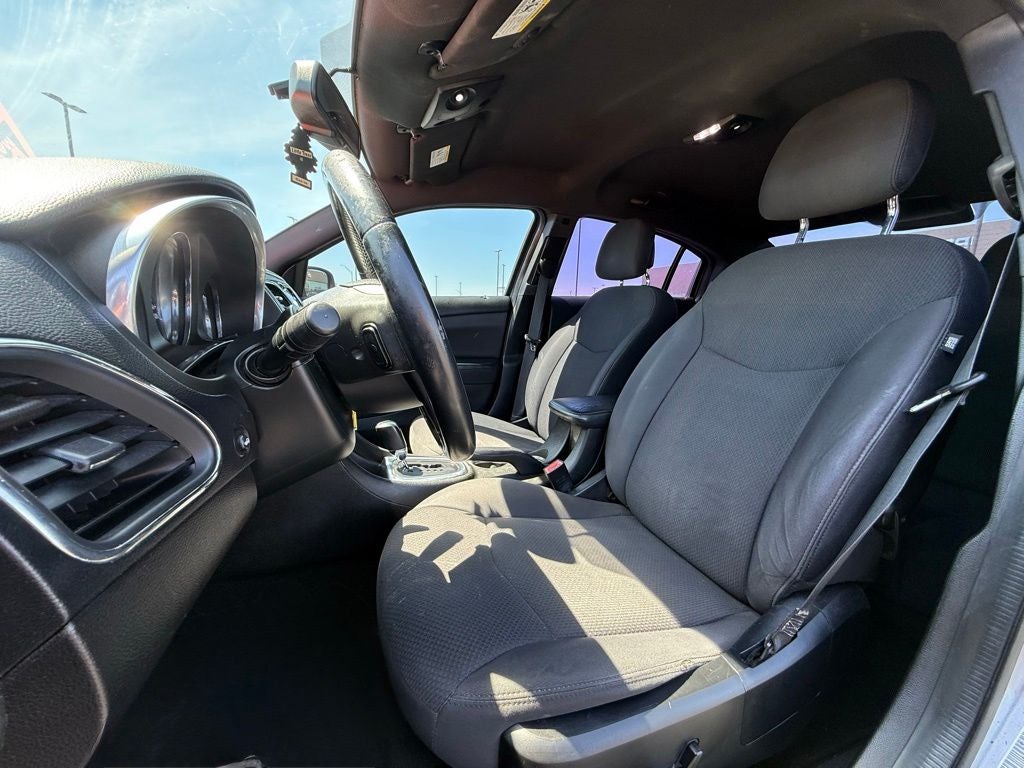 2013 Chrysler 200 Touring