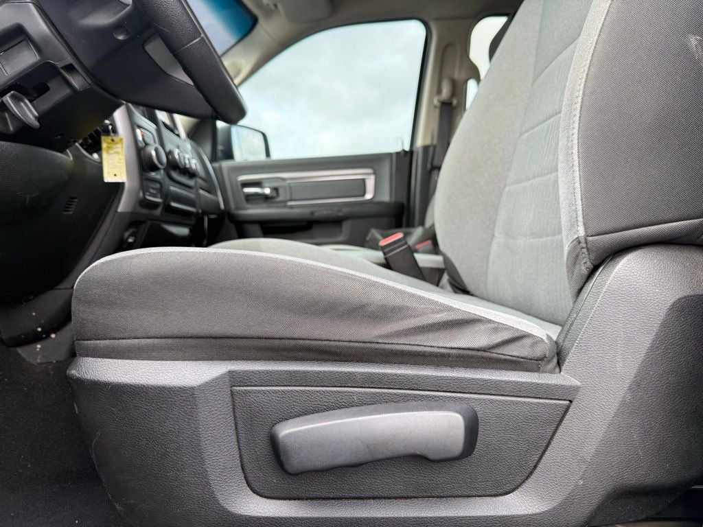2021 RAM 1500 Classic SLT