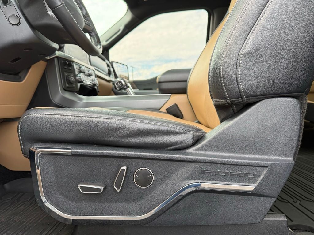 2022 Ford F-150 Lariat EQUIPMENT GROUP 502A