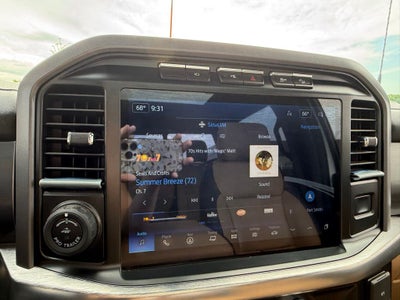 2022 Ford F-150 Lariat EQUIPMENT GROUP 502A