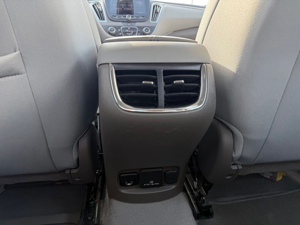 2017 Chevrolet Malibu LT 1LT