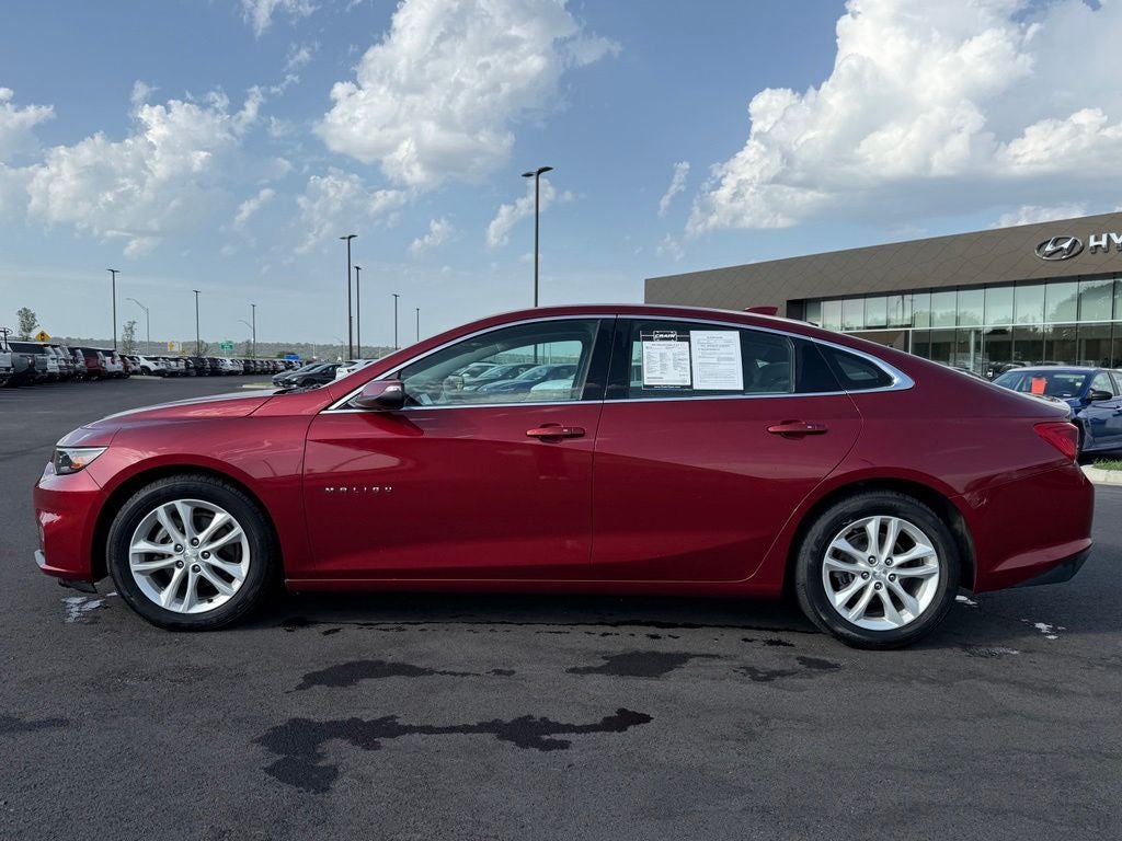 2017 Chevrolet Malibu LT 1LT