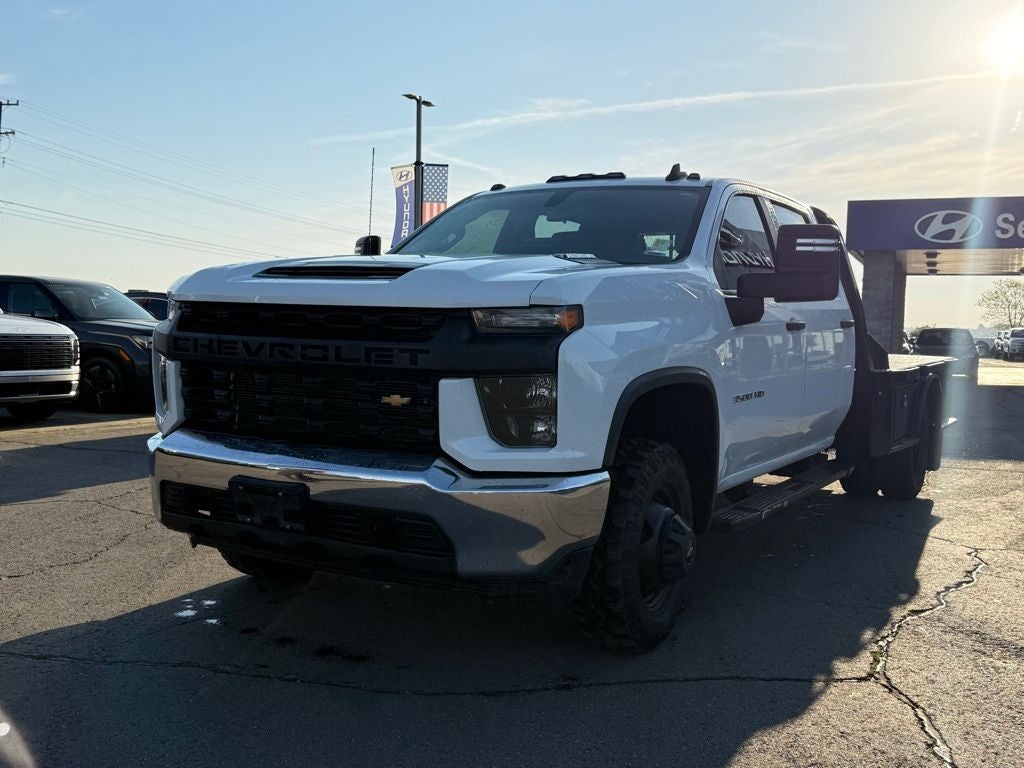 2022 Chevrolet Silverado 3500HD Work Truck flat bed