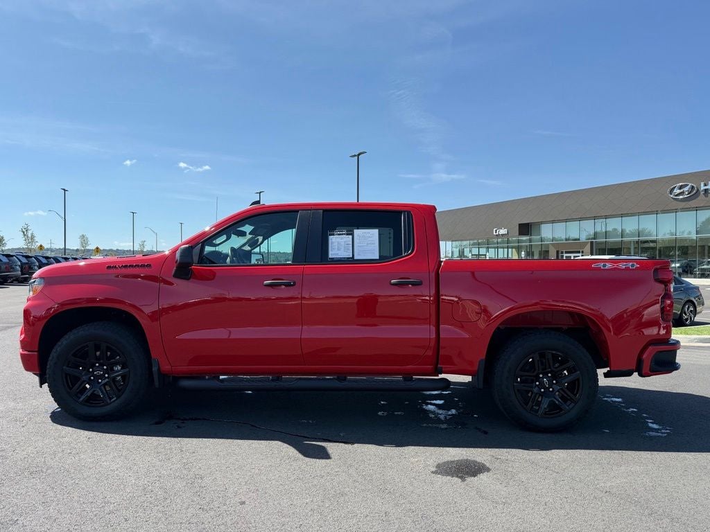 2025 Chevrolet Silverado 1500 Custom