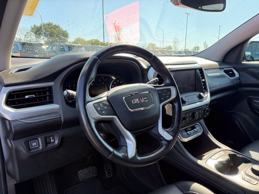 2021 GMC Acadia SLT