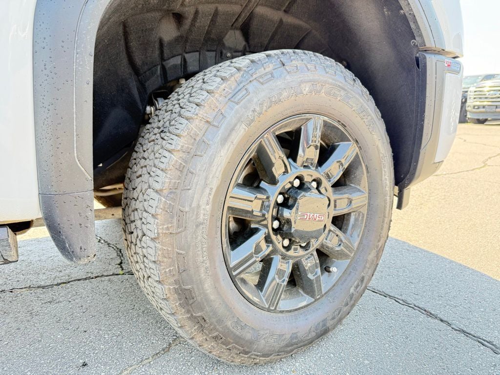 2024 GMC Sierra 2500HD AT4