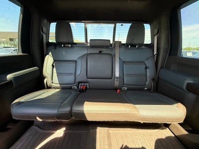 2022 GMC Sierra 3500HD Denali Ultimate Package