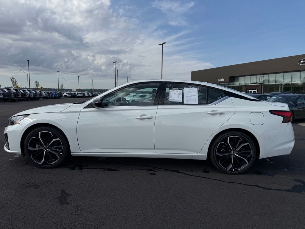 2025 Nissan Altima 2.5 SR
