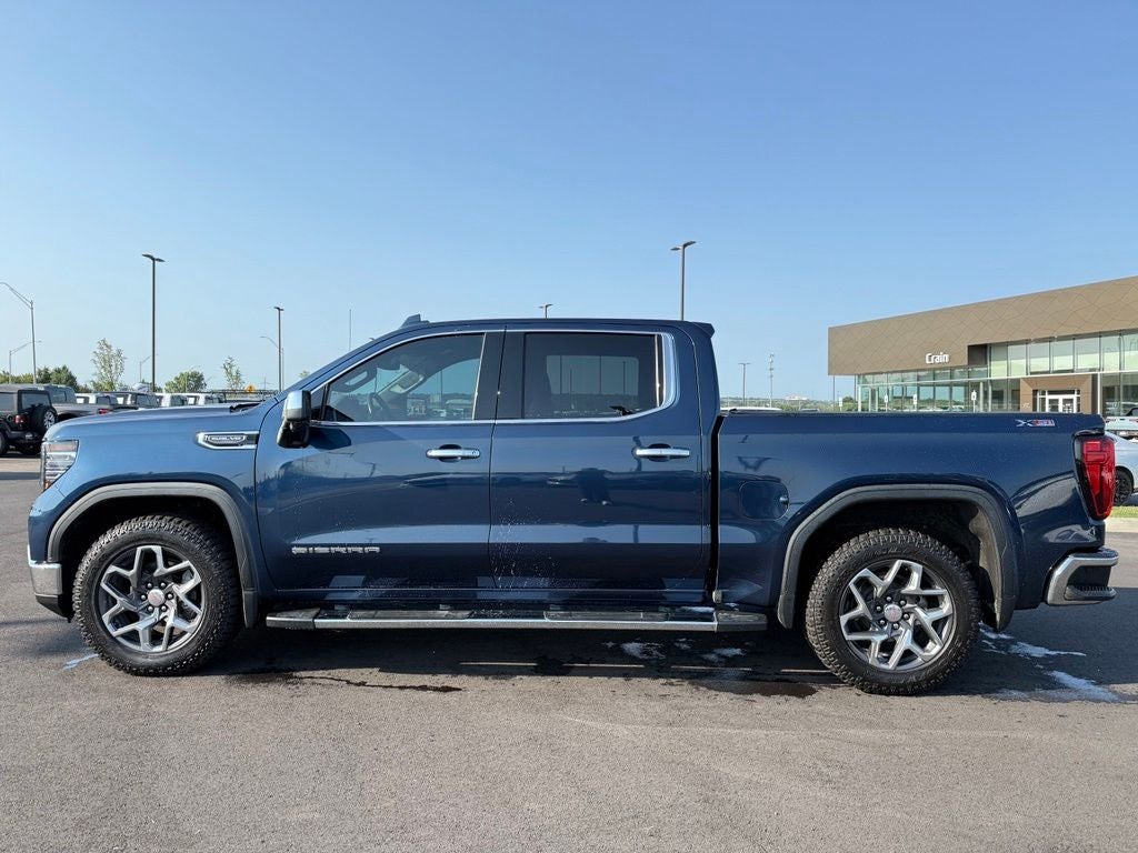 2023 GMC Sierra 1500 SLT