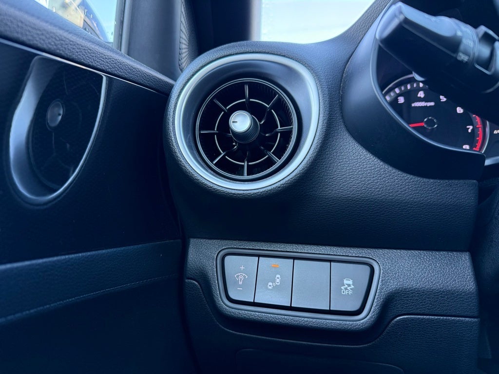 2023 Kia Forte GT-Line TECH PACKAGE