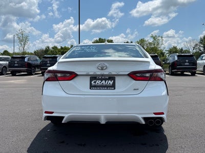 2024 Toyota Camry SE