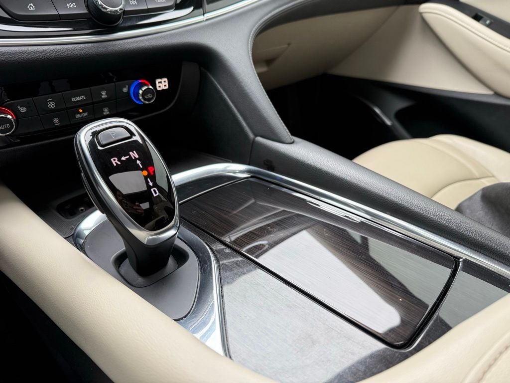 2019 Buick Enclave Essence