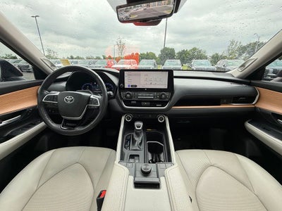 2024 Toyota Grand Highlander Platinum