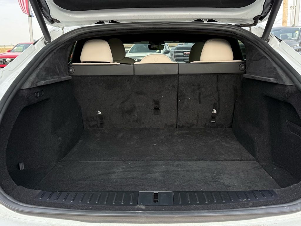 2022 Tesla Model S Base self driving capability