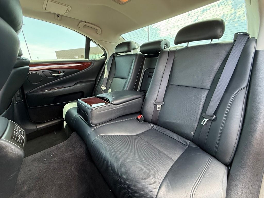 2010 Lexus LS 460