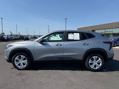 2025 Chevrolet Trax LS