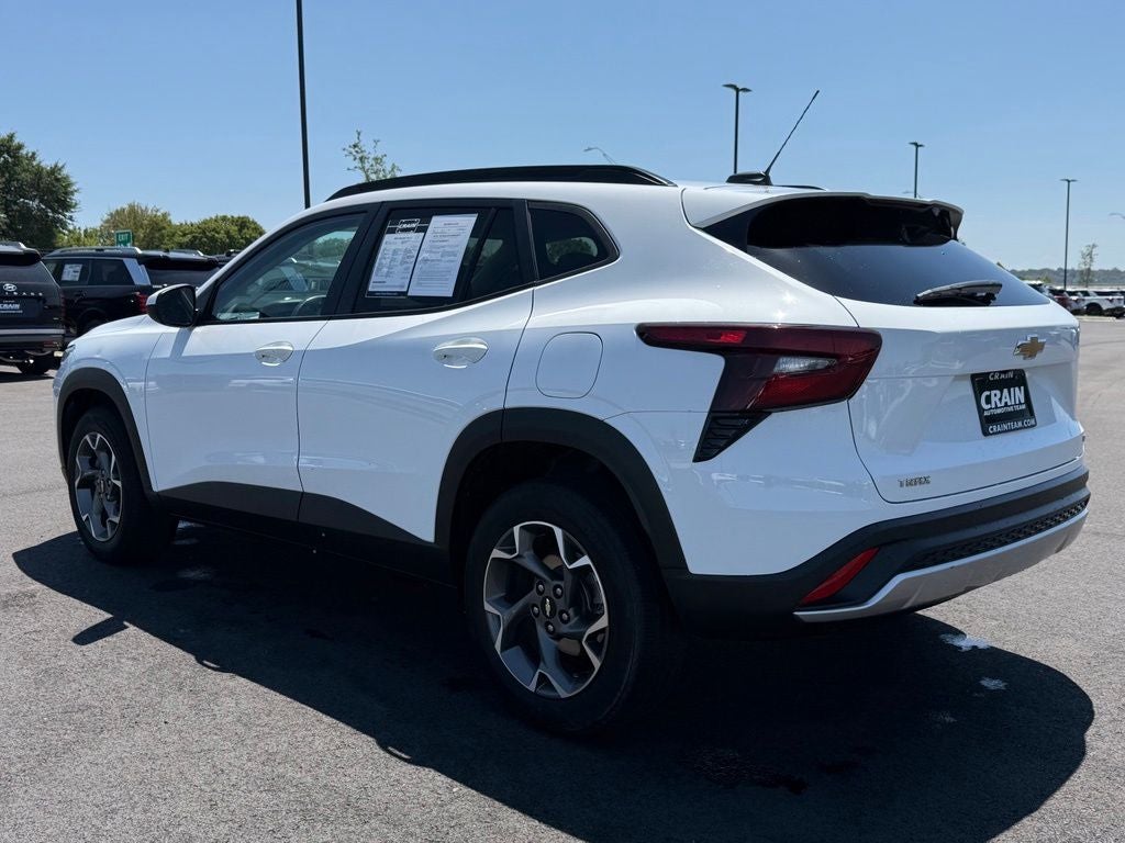 2024 Chevrolet Trax LT