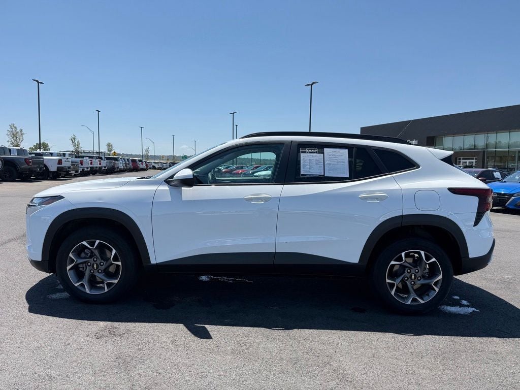2024 Chevrolet Trax LT