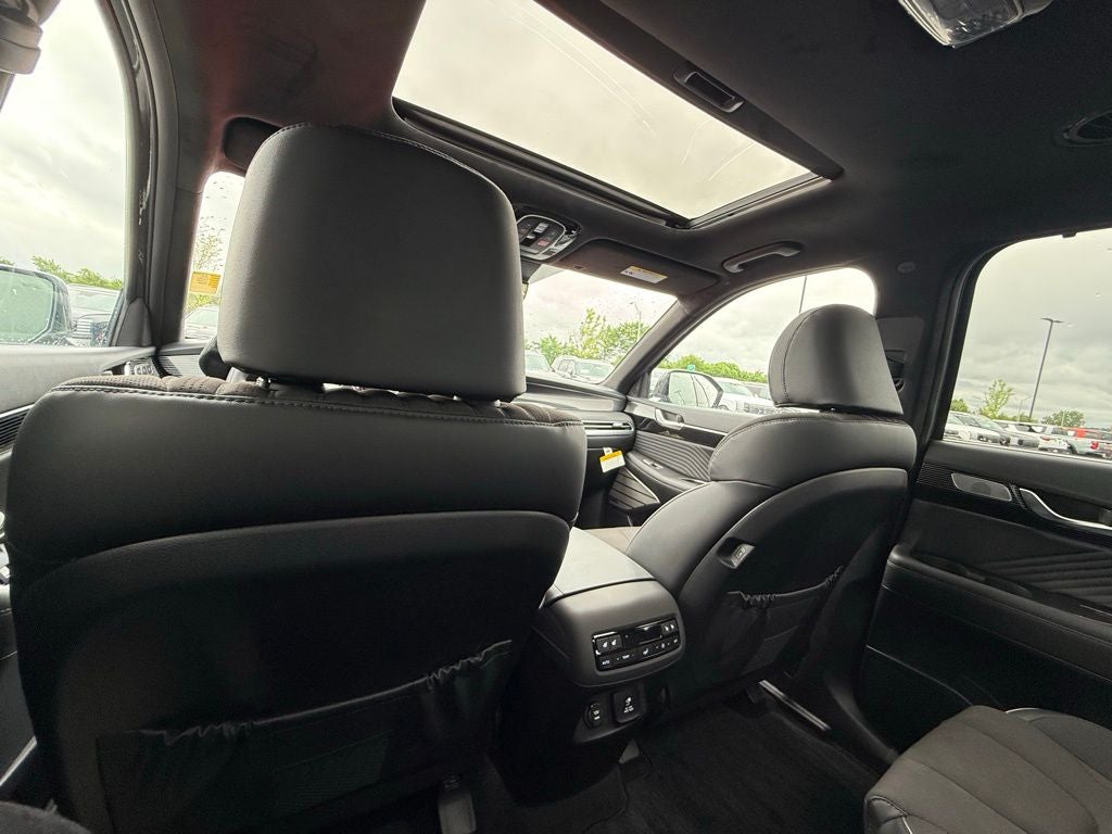 2024 Hyundai Palisade Calligraphy Night Edition CPO eligible