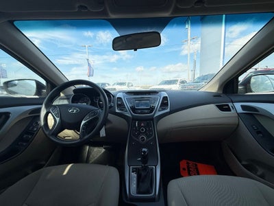 2014 Hyundai Elantra SE