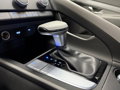2024 Hyundai Elantra SE CPO Eligible