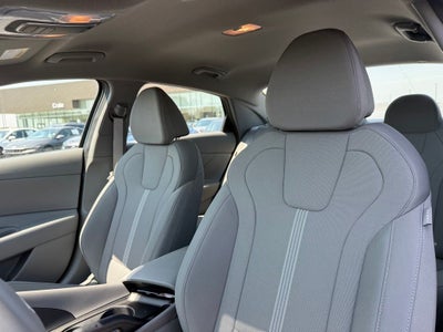 2024 Hyundai Elantra SE CPO Eligible