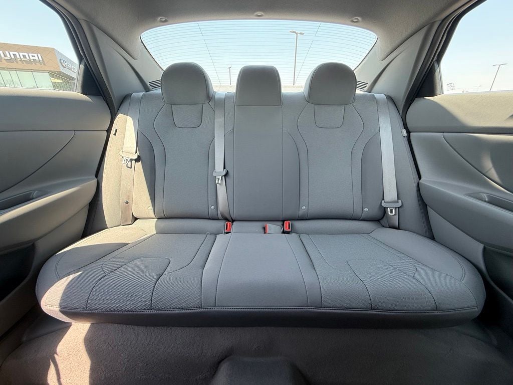 2024 Hyundai Elantra SE CPO Eligible