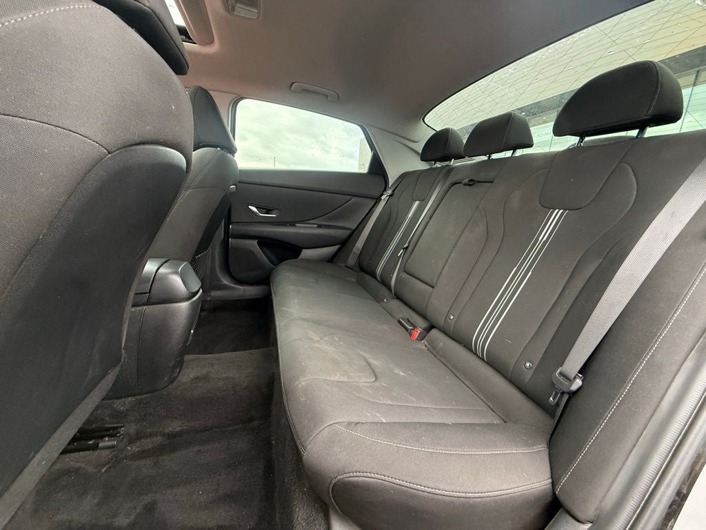 2024 Hyundai Elantra SEL convenience pack