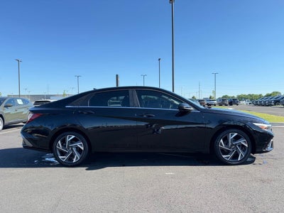 2024 Hyundai Elantra SEL