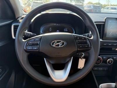 2023 Hyundai Venue SE