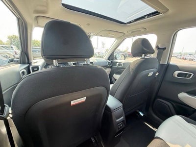 2024 Hyundai Venue SEL