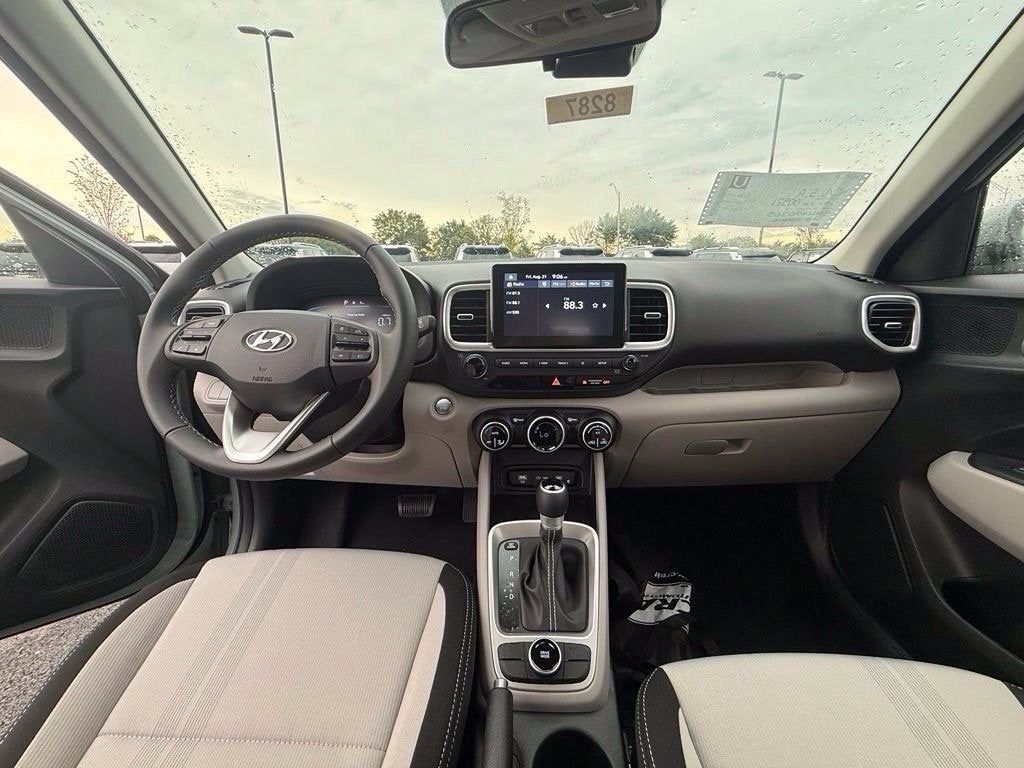2024 Hyundai Venue SEL