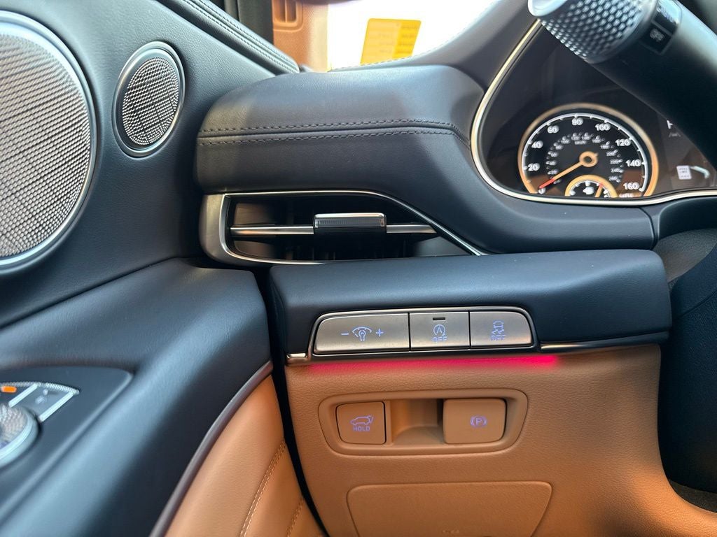 2024 Genesis GV80 Base