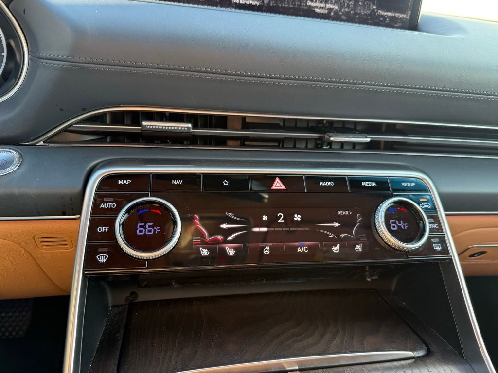 2024 Genesis GV80 Base