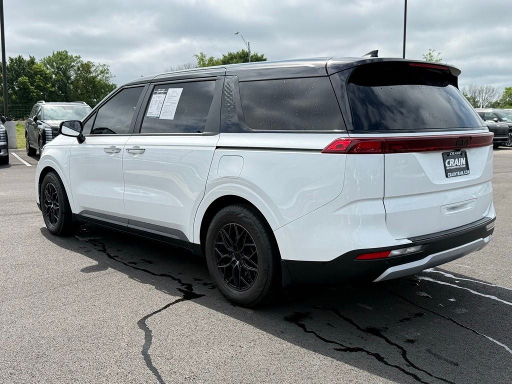 2024 Kia Carnival LX