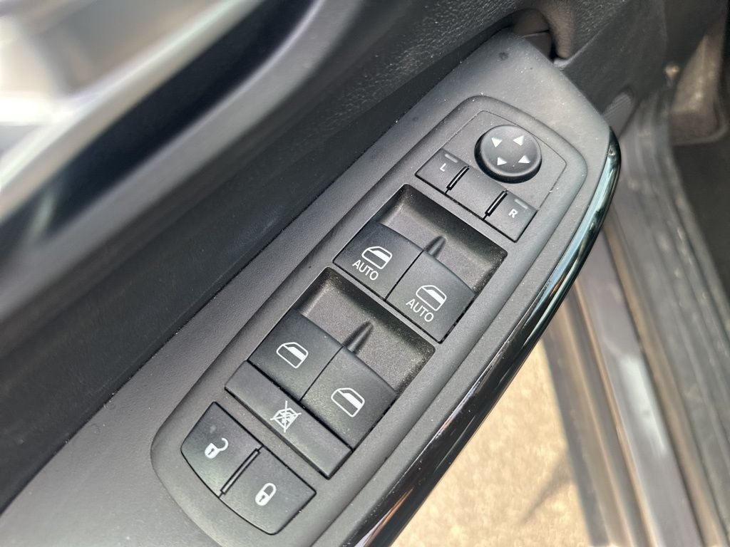 2023 Jeep Cherokee Altitude