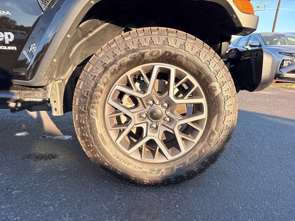 2024 Jeep Wrangler Sahara