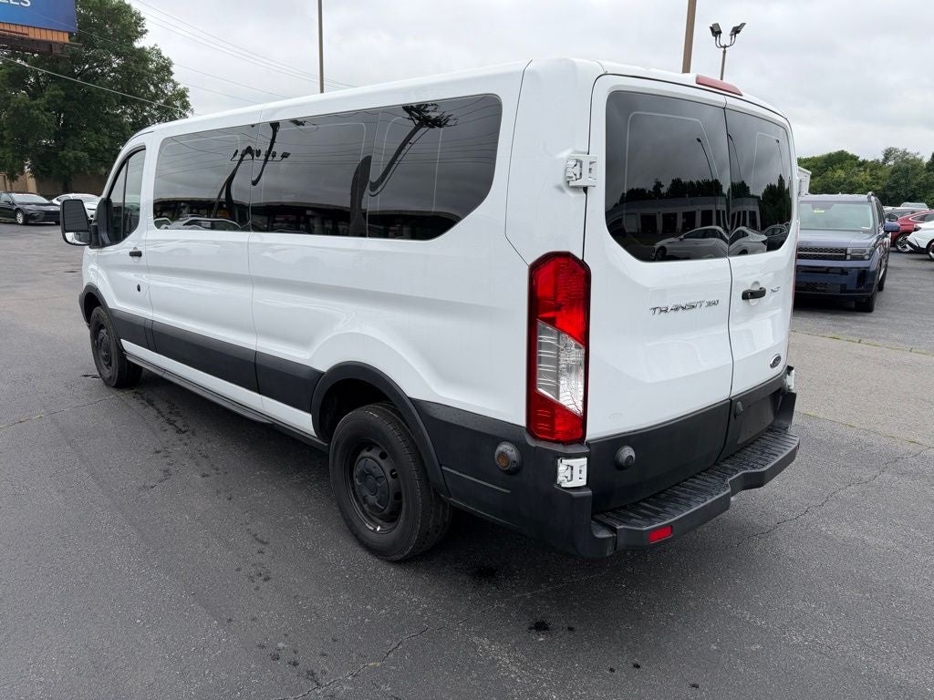 2019 Ford Transit-350 XLT 15 PASSENGER / CLEAN CAR-FAX / LOW MILES