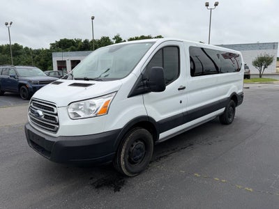2019 Ford Transit-350 XLT 15 PASSENGER / CLEAN CAR-FAX / LOW MILES