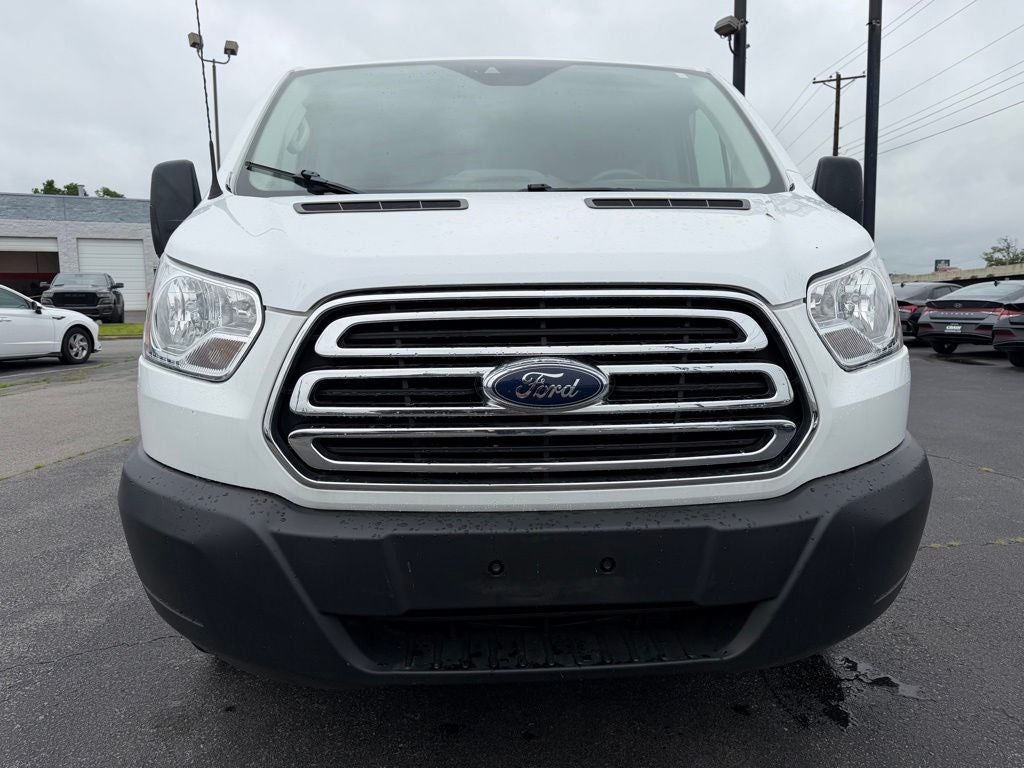 2019 Ford Transit-350 XLT 15 PASSENGER / CLEAN CAR-FAX / LOW MILES