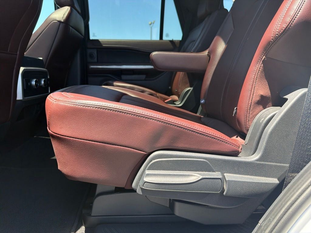 2024 Ford Expedition Limited 1-Owner / Panoramic Vista Roof