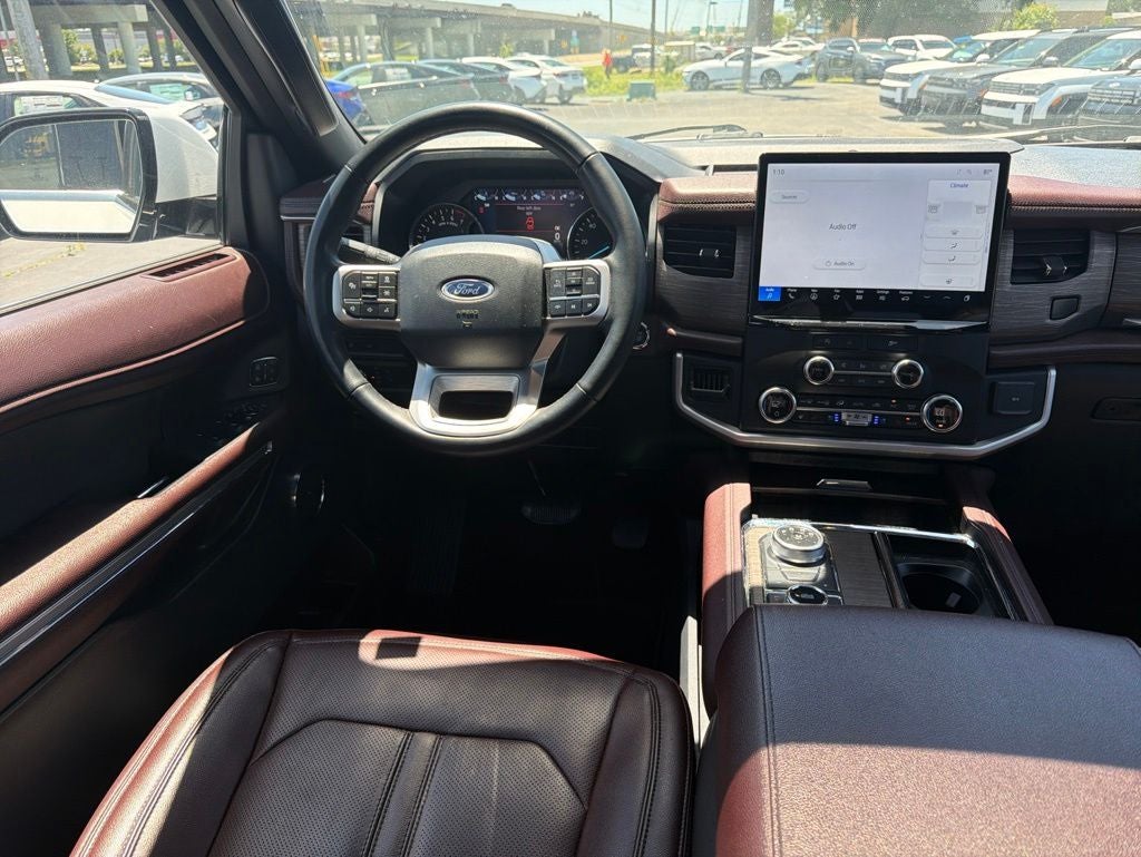 2024 Ford Expedition Limited 1-Owner / Panoramic Vista Roof