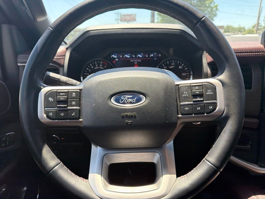 2024 Ford Expedition Limited 1-Owner / Panoramic Vista Roof